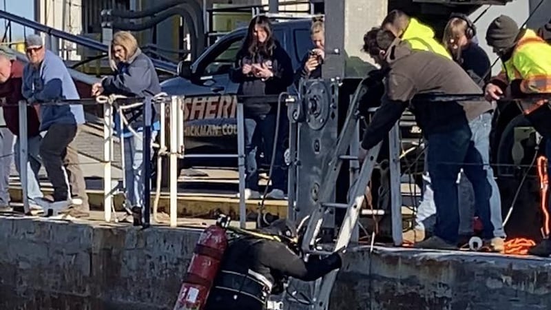 La Oficina del Sheriff del condado de Hickman está investigando el accidente en el que un...