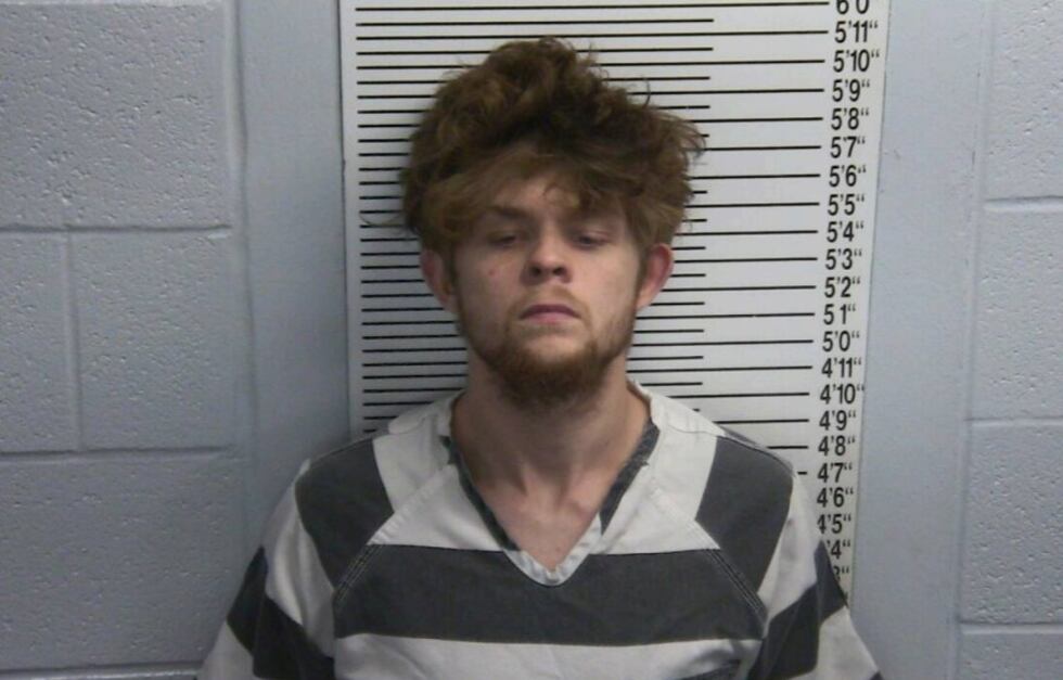 Blake Patrick, de 18 años y residente de East Prairie, fue arrestado en relación con la...