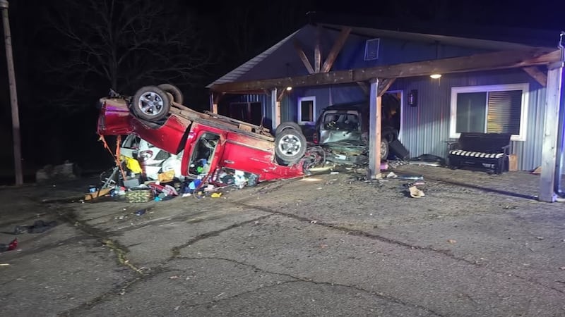 Un hombre buscado en el oeste de Kentucky se enfrenta a varios cargos nuevos tras un incidente...