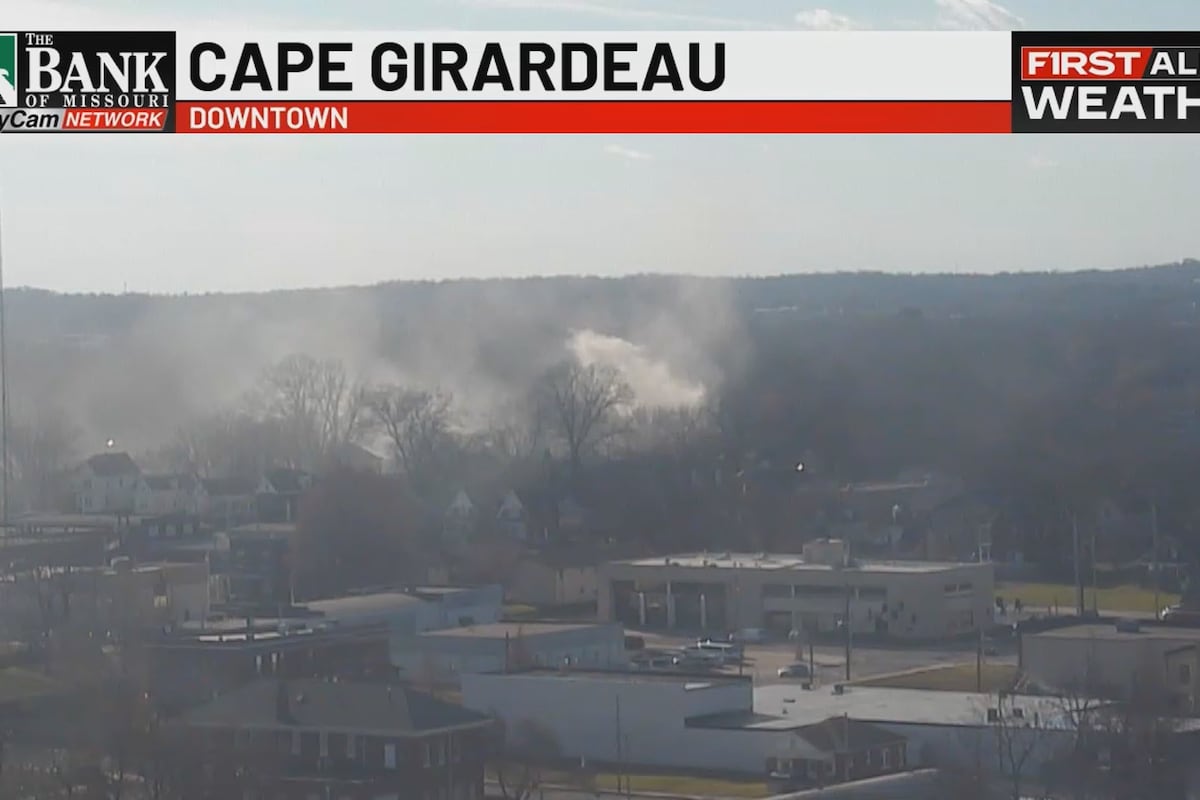 preloaded gallery image