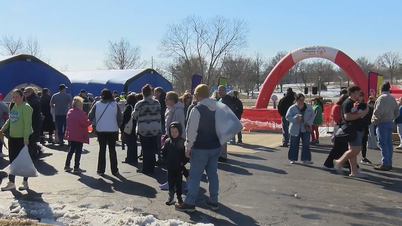 Se recaudaron algo más de 60,000 dólares en el reciente evento Polar Plunge celebrado en Cape...