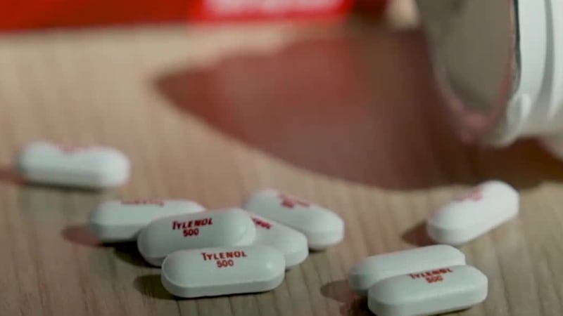 El lunes, la administración Trump ordenó a la Administración de Alimentos y Medicamentos que...