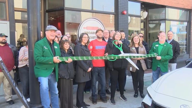 El centro de Cape Girardeau sigue creciendo con la inauguración de un nuevo local para desayunar.