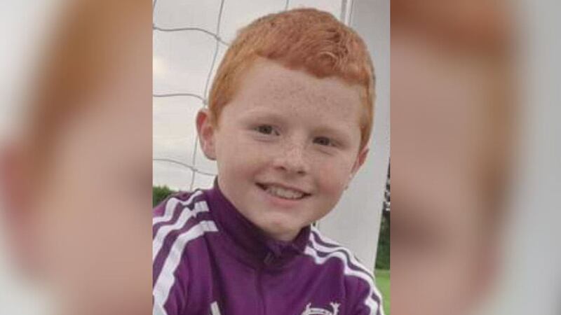 Justo el día anterior, Dylan Coady-Coleman conoció a su hermanito por primera vez en el hospital.