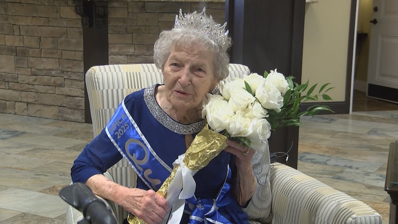 Rada Lou Miller-Kamp, de 100 años, regresó a Villas of Jackson desde Branson, Missouri, tras...