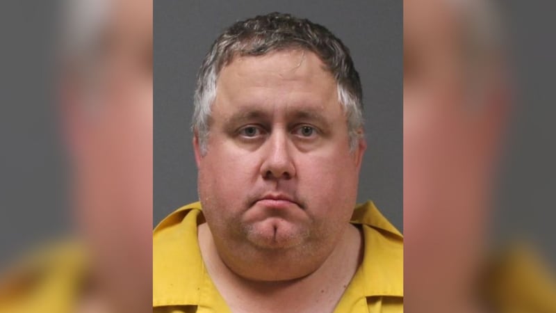 Los miembros del Ayuntamiento de Poplar Bluff aceptaron la dimisión del administrador...