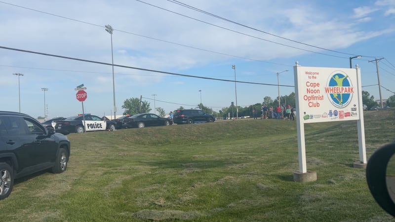 Según la policía, un niño fue atropellado por un vehículo cerca de Arena Park, en Cape...