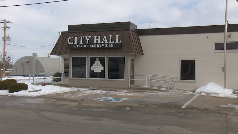 Algunas comunidades del centro del país ya han prohibido el kratom, comercializado como una...