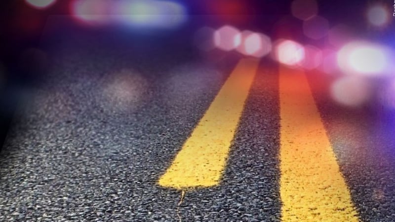 Un hombre del sur de Illinois está acusado de atropellar a una niña con un vehículo y luego...