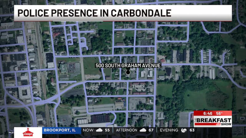 La policía ya no se encuentra en una escena an la cuadra 500 de la Avenida South Graham.