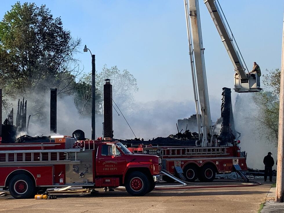 El miércoles 24 de abril, a las 4:13 de la madrugada, los bomberos recibieron un aviso de...