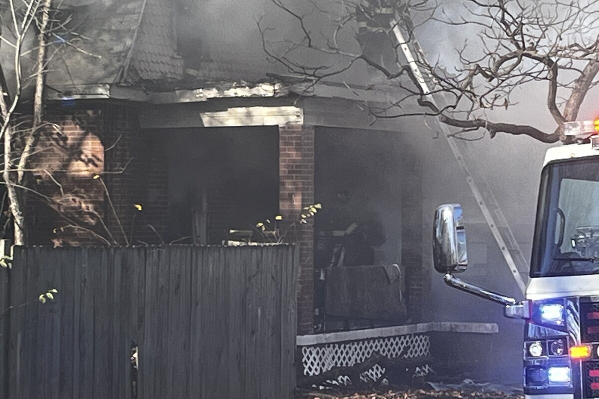 preloaded gallery image