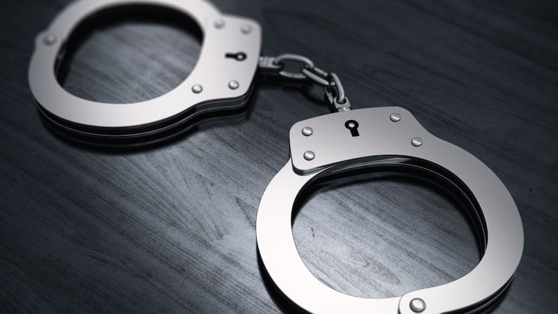 Una investigación sobre delitos sexuales contra menores condujo al arresto de un hombre de...