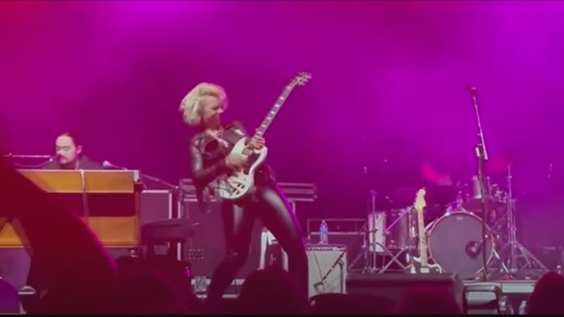 La guitarrista y cantante de blues Samantha Fish vuelve al Heartland.