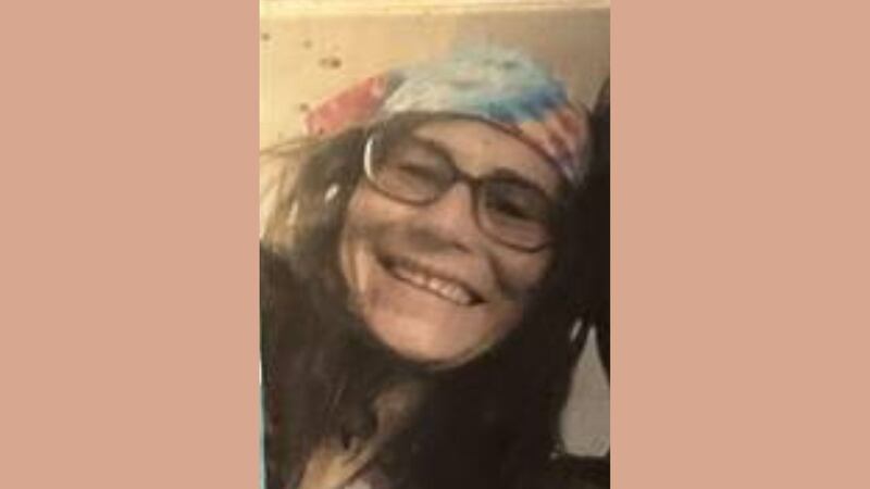 Julia Andrew, de 45 años, de Carbondale, fue vista por última vez el 3 de septiembre.