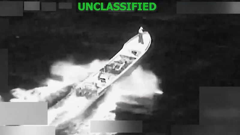 ARCHIVO - Esta imagen, proveniente de un video proporcionado por el Comando Sur de Estados...