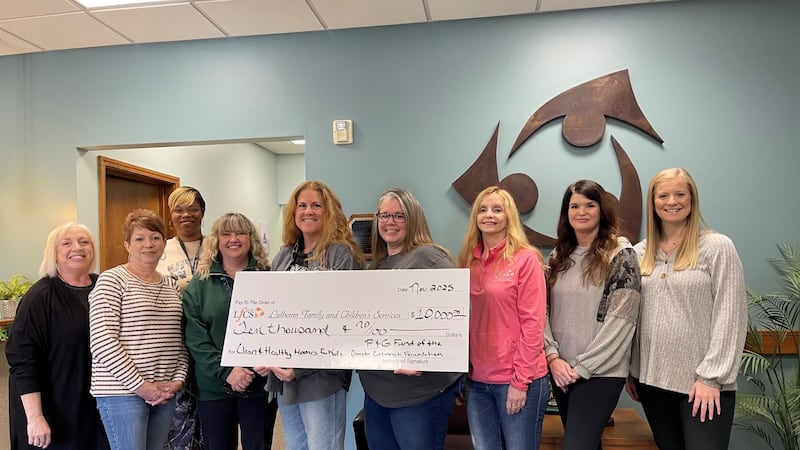 De izquierda a derecha: Christy O’Neal, Angela LaClair, Michelle Jones y Evelyn Beussink...