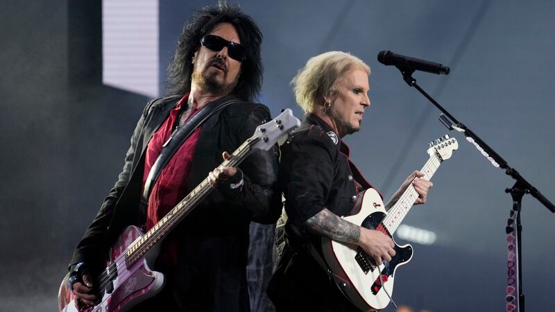 Mötley Crüe encabezará el Grandstand de la Feria Estatal de Illinois el 10 de agosto.