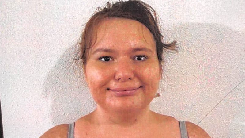 La policía de Carbondale solicita la ayuda del público para localizar a una joven de 19 años...