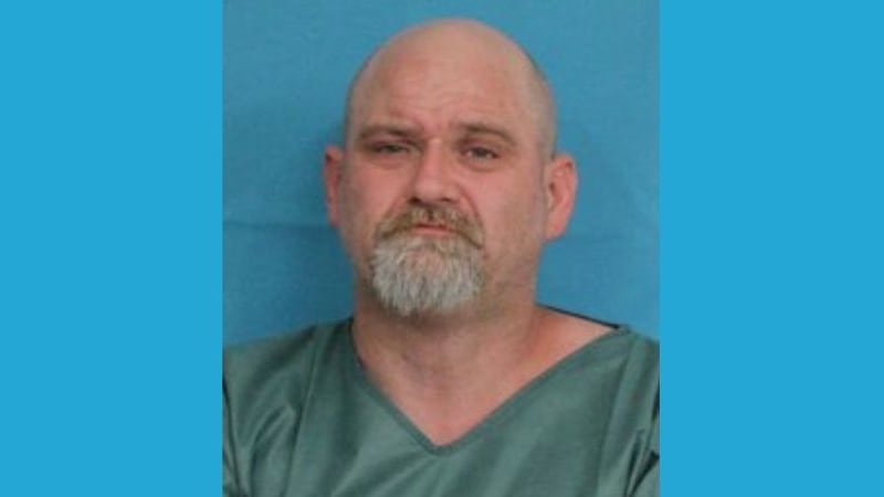 Joshua Ellis Foeste, de 32 años, fue localizado y detenido el viernes 24 de abril.