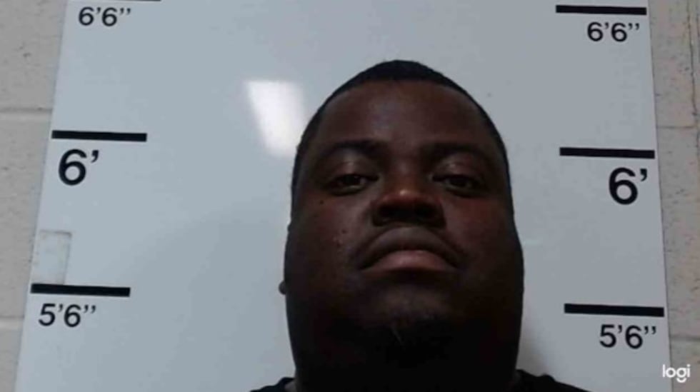 Donald Peoples, Jr. fue arrestado en relación con la desaparición y el asesinato de Kaniah...