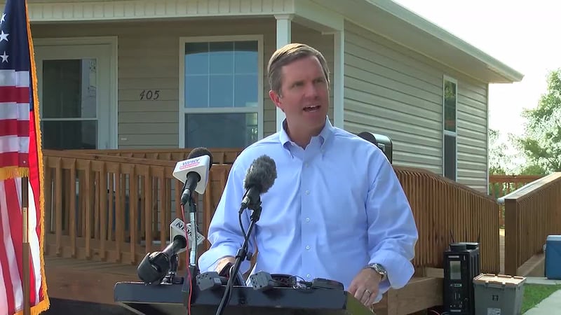 El gobernador Andy Beshear tiene previsto hacer un par de paradas en el oeste de Kentucky para...