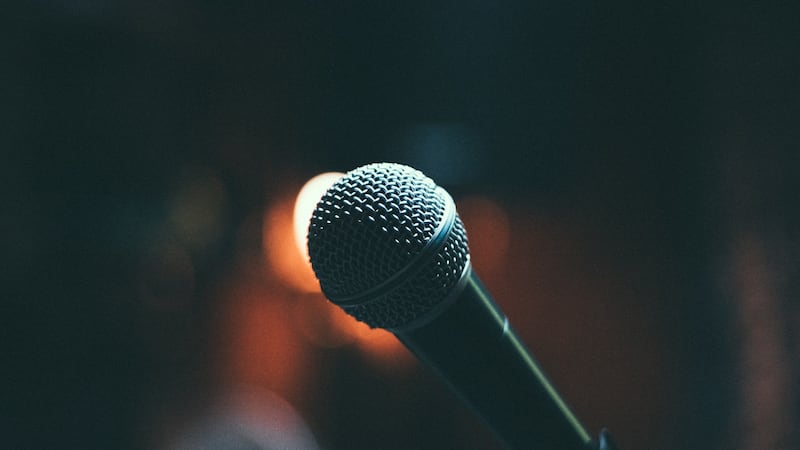 Dos antiguos alumnos de la Universidad del Sur de Illinois llenarán un santuario con canciones...