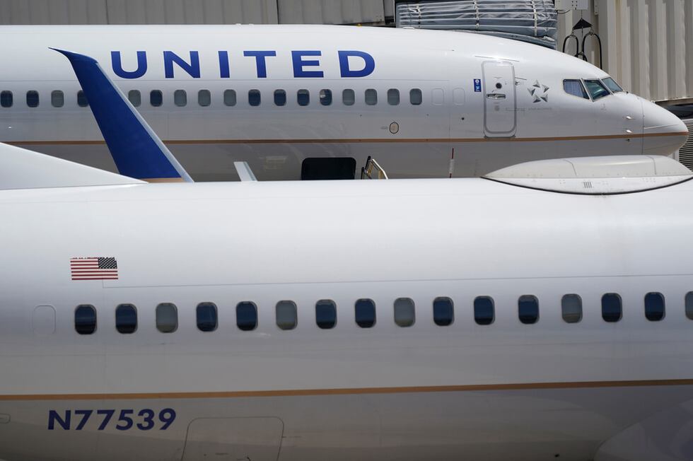 Dos aviones Boeing 737 de United Airlines, el 7 de julio de 2022, en el Aeropuerto...