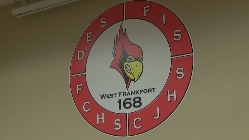El distrito escolar Frankfort CUSD #168 incluye Frankfort Community High School, Central...
